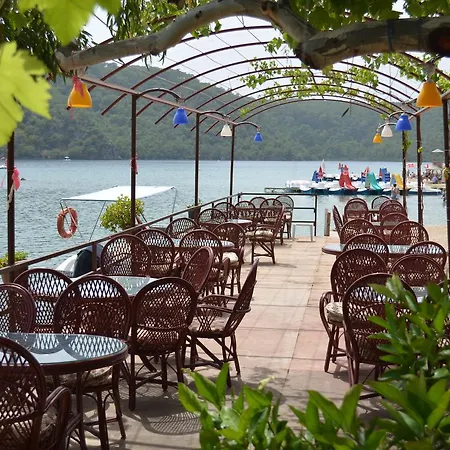 Hotel Lagoon Boutique 2*