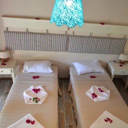 Lagoon Boutique Hotel