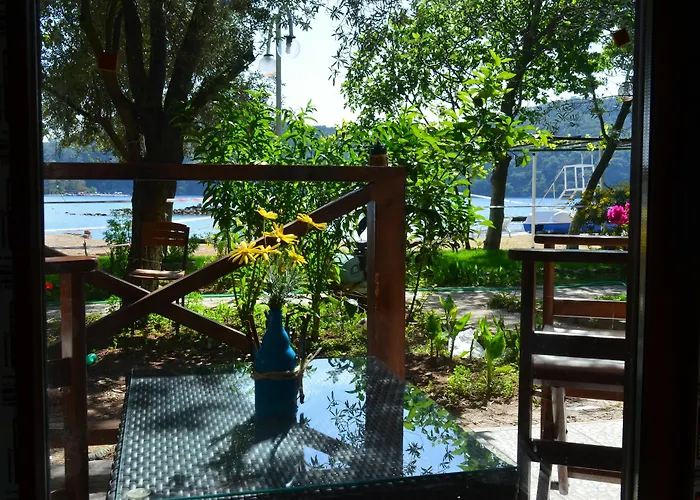 Lagoon Boutique Ξενοδοχείο Ολουντενίζ